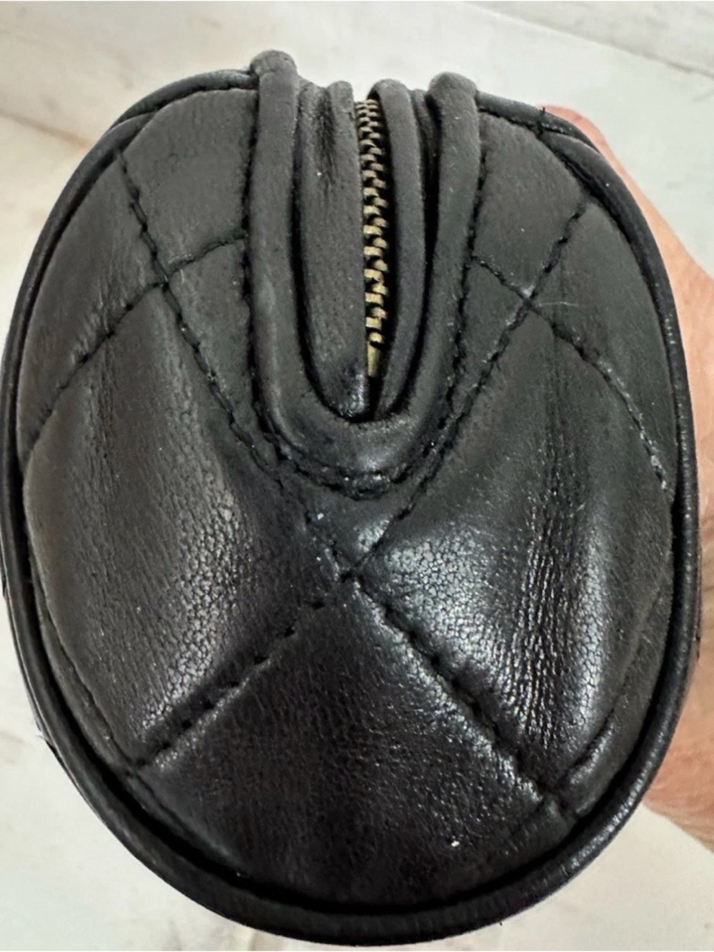 Authentic Vintage Chanel Quilted Black Lambskin Barrel Bag – Tassel & Gold Chain - Picture 6 of 9
